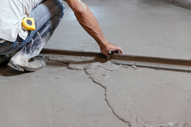 Best Commercial Concrete Services in Menomonee Falls, WI